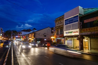 レインフォレスト バジェット ステイ