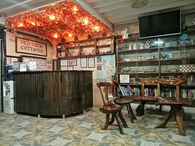 クリフサイド コテージズ