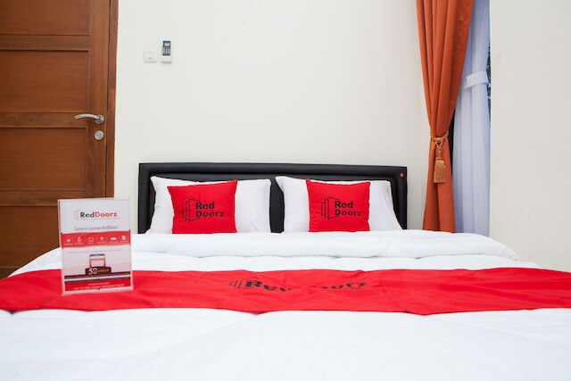 レッドドアーズ アット パシール ルユ ブアバトゥ