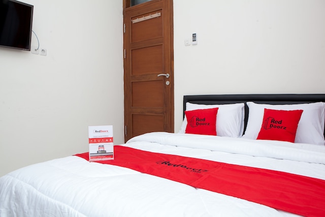 レッドドアーズ アット パシール ルユ ブアバトゥ