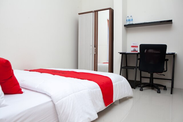 レッドドアーズ アット パシール ルユ ブアバトゥ