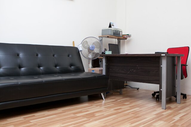 レッドドアーズ アット パシール ルユ ブアバトゥ