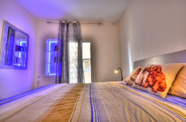 バレッタ セントラル アパートメント