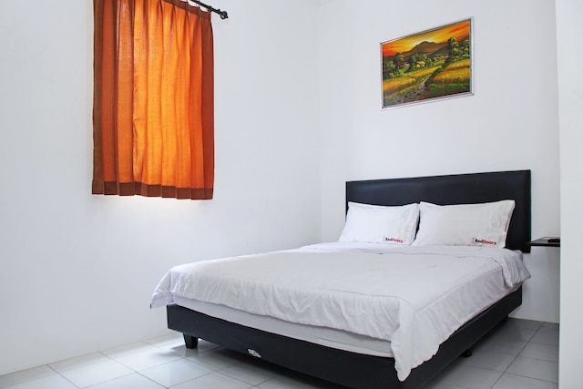 レッドドアーズ ニア パンタイ リア ケンジェラン