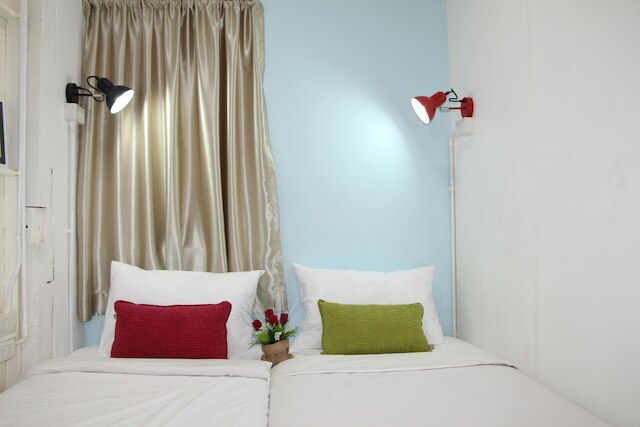 ズリープ イン チェンマイ - ホステル