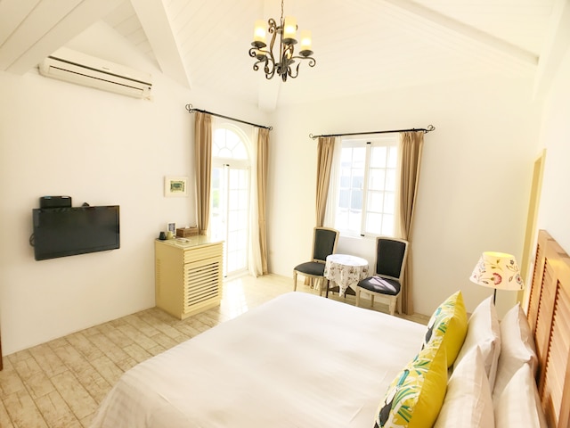 スプーンドリフト ホスタル (浪花旅店)