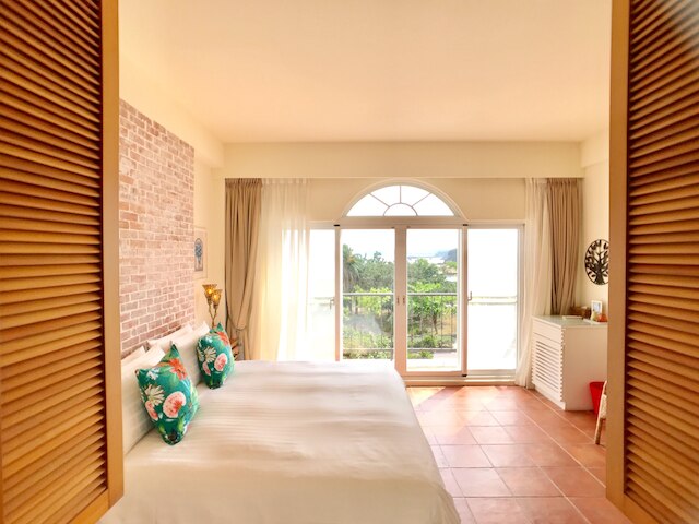 スプーンドリフト ホスタル (浪花旅店)