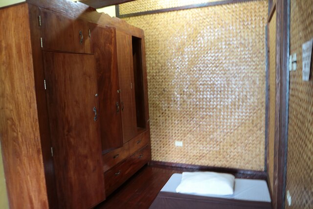 エル ニド コーナー ペンション アンド レストラン