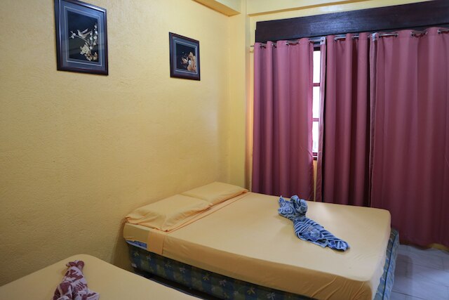 エル ニド コーナー ペンション アンド レストラン