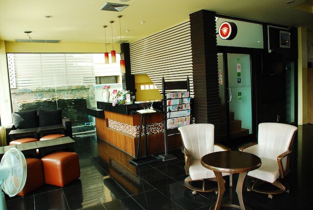 プラチュアップ ビーチ ホテル