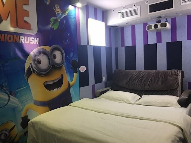 シネマ ホテル UIBE