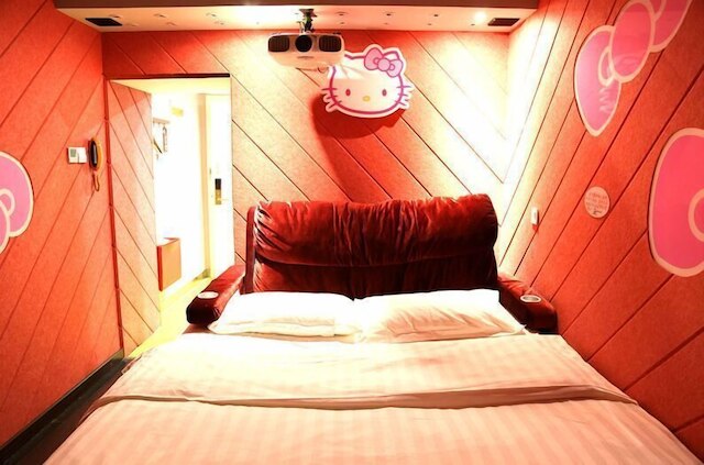 シネマ ホテル UIBE