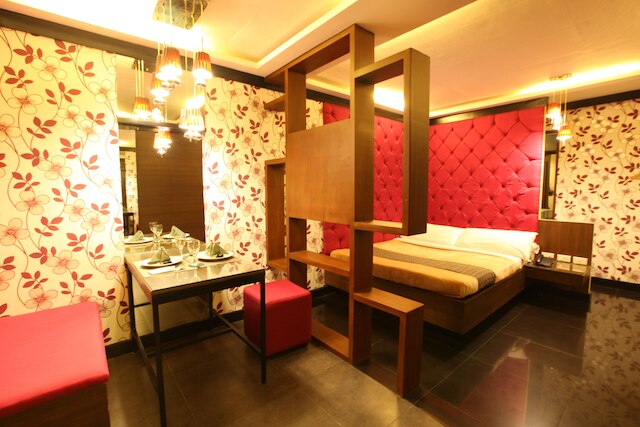 ヴィクトリア コート エスカープメント - パシグ