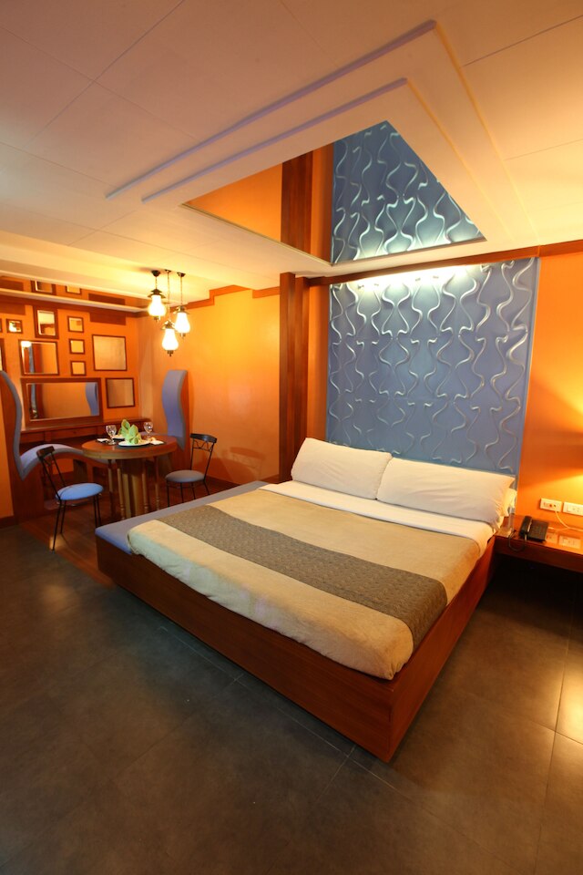 ヴィクトリア コート エスカープメント - パシグ