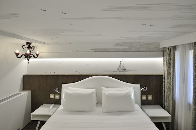 アル テアトロ パレス