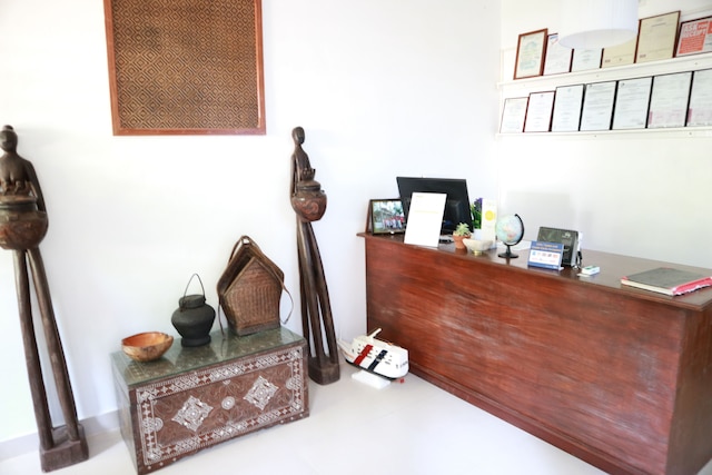 ゴールデン モンキー コテージズ