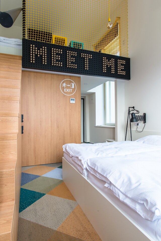 ミートミー23 - ホステル