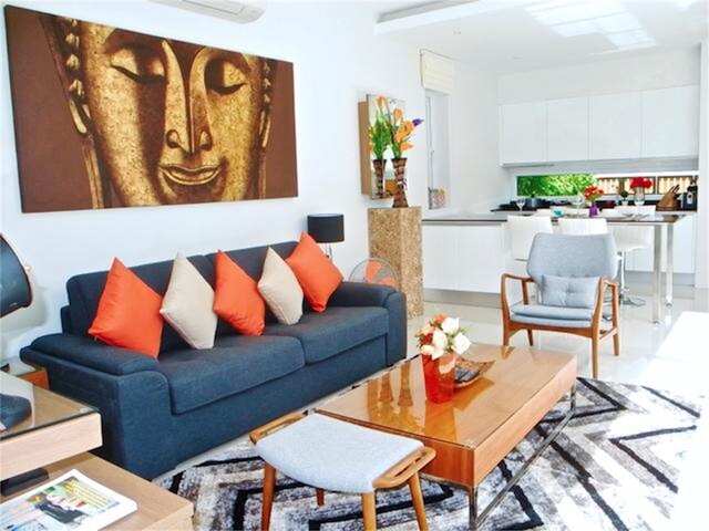 スカイライト 2 ベッドルームズ ニュー ヴィラ イン カマラ