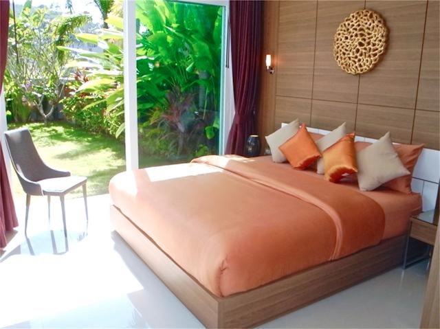 スカイライト 2 ベッドルームズ ニュー ヴィラ イン カマラ