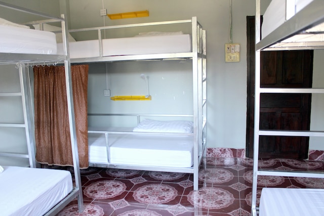 エイハム バックパッカーズ ホステル - アダルト オンリー