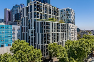 ザ エーミネンス アパートメンツ バイ Cリックス