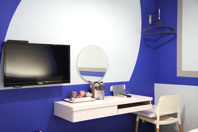 キーイン スペース (斉愔居電梯民宿)