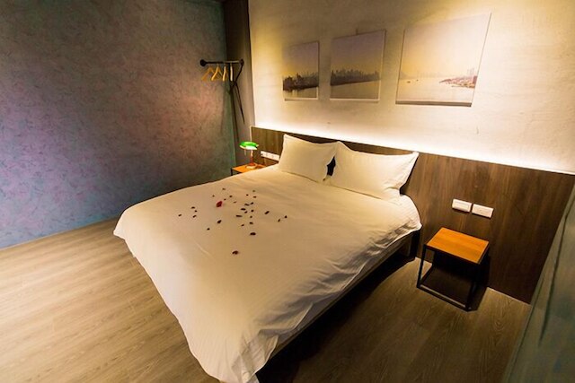 ブック 5 (布克伍旅店)