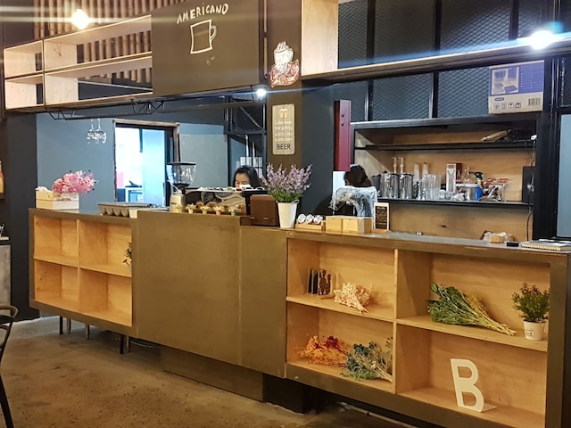 ベッド・トゥ・バンコク - ホステル