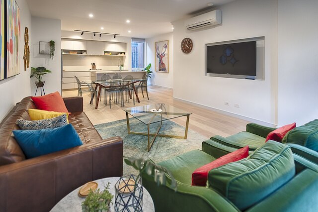 オレンジ ステイ タウンハウジズ