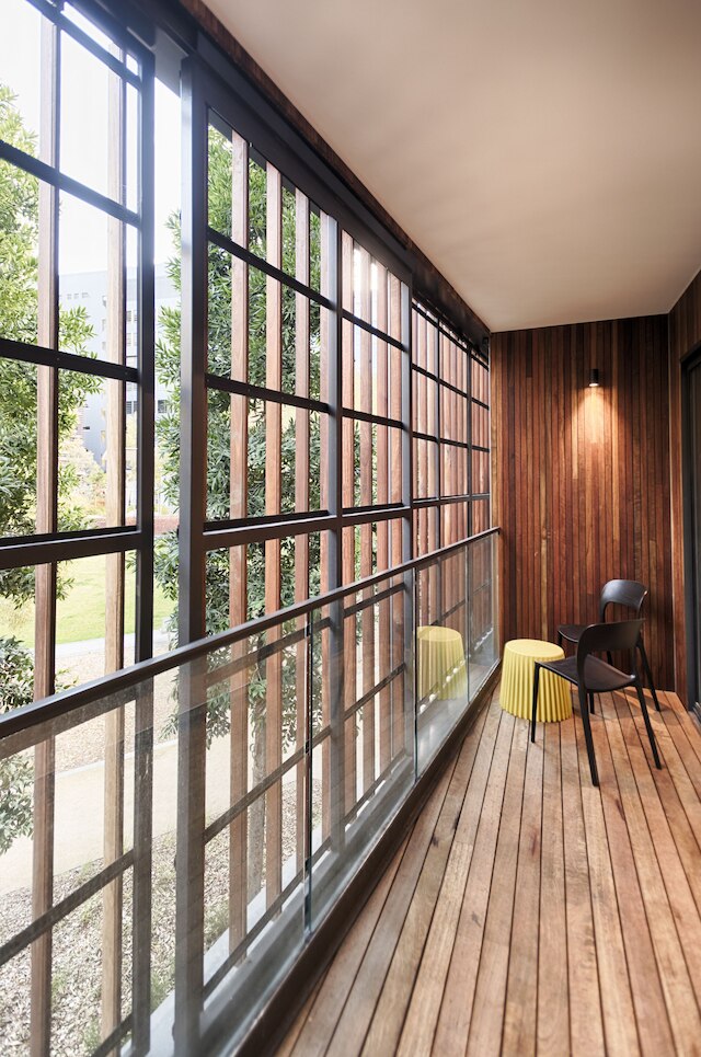 オレンジ ステイ タウンハウジズ