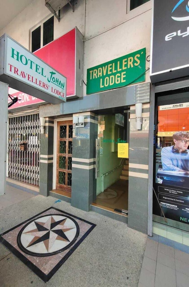 ジョハン トラベラーズ ロッジ