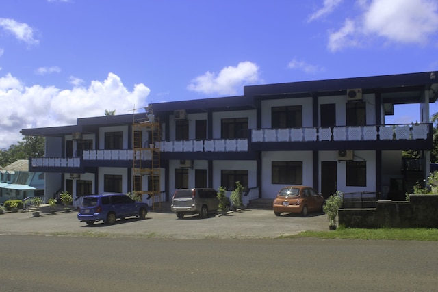 シックス 80 ホテル