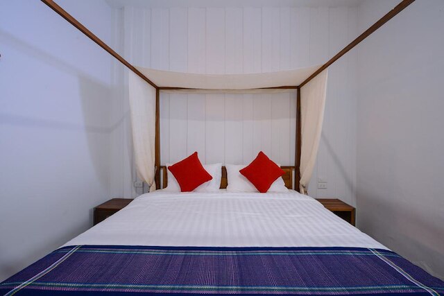 ネイバー プートン