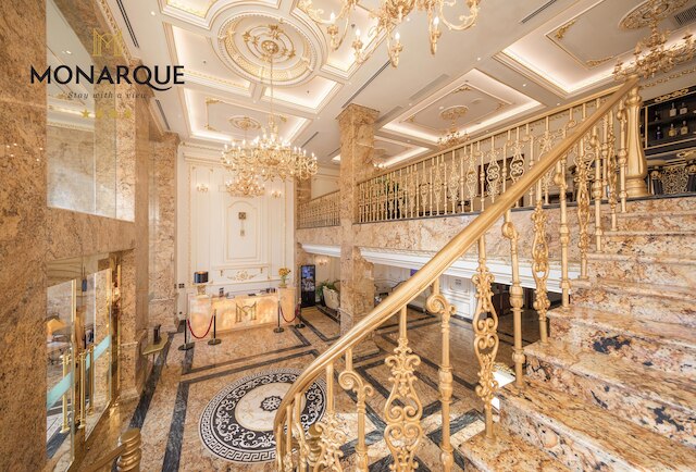 モナーク ホテル