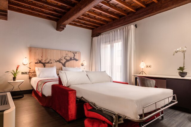 ユーロスターズ フエルテ ルアビエハ