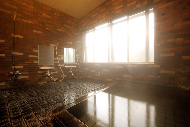 パークロッヂ関根