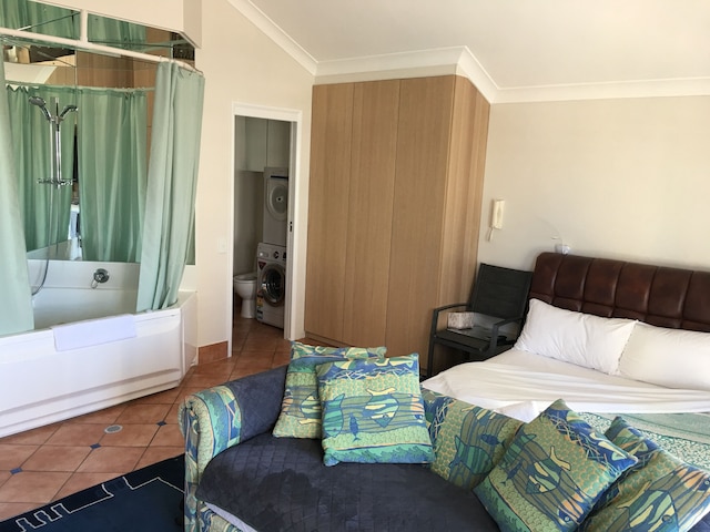 ブロードビーチ スタジオズ