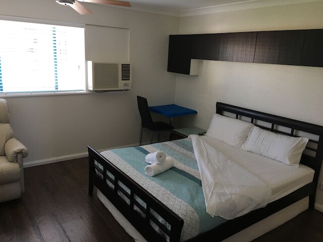 ブロードビーチ スタジオズ