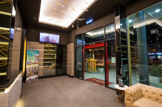 アジアティック ホテル