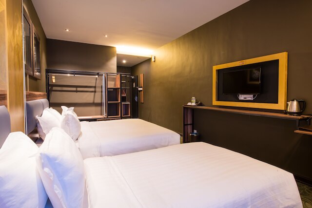 アジアティック ホテル