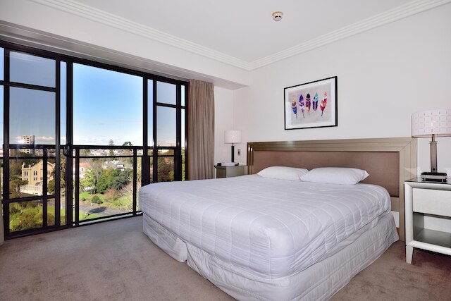 エレガント アパートメント ウィズ シティ ビュー