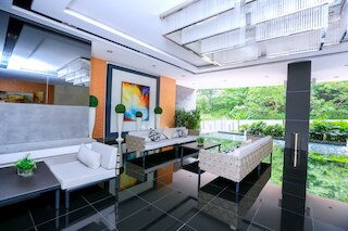 リッチモンド & アストン キアラ スイーツ KL