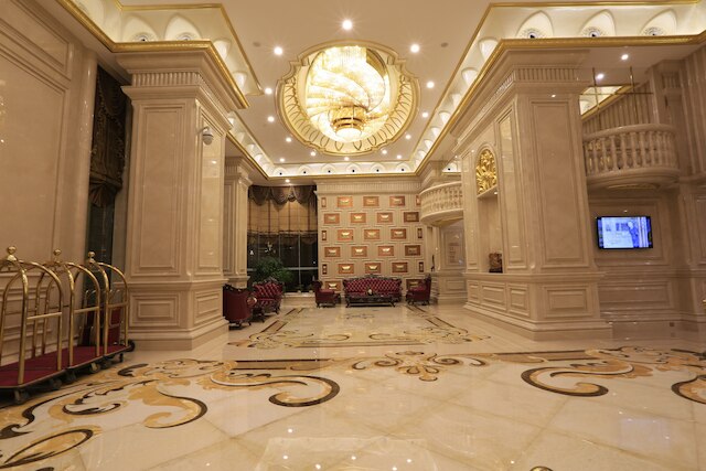 ユェダー フィナンシャル シティ インターナショナル ホテル (粤大金融城国际酒店)