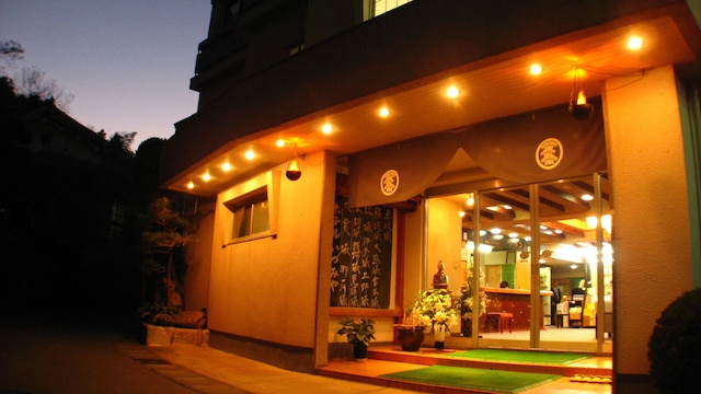 ホテルいづみや