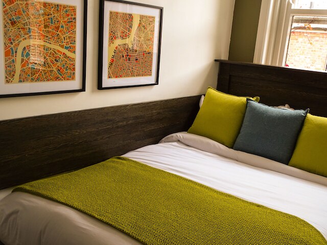 ローズ & クラウン イン