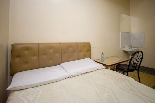 セルダム ホテル