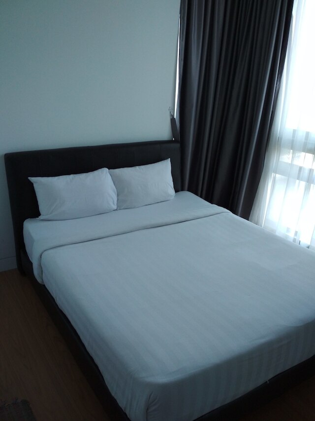 クイーンズ サービス スイート アット スイス ガーデン レジデンシズ