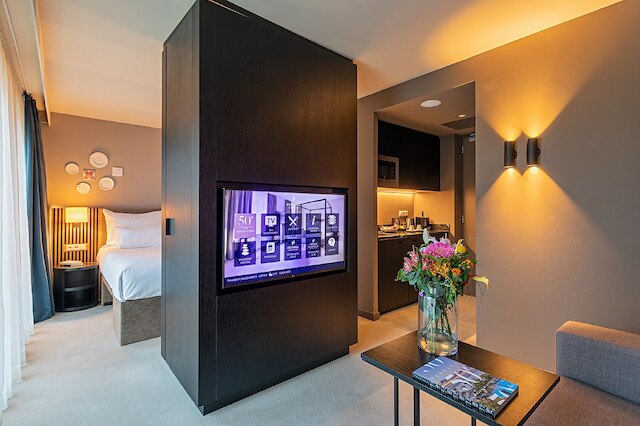 ペスターナ アムステルダム リバーサイド