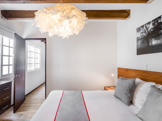 OM686 アーバン ロフツ ショートロング ステイズ