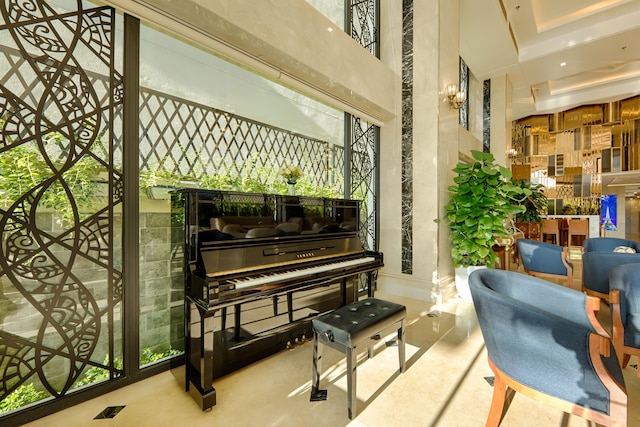 パリ デリ ダナン ビーチ ホテル